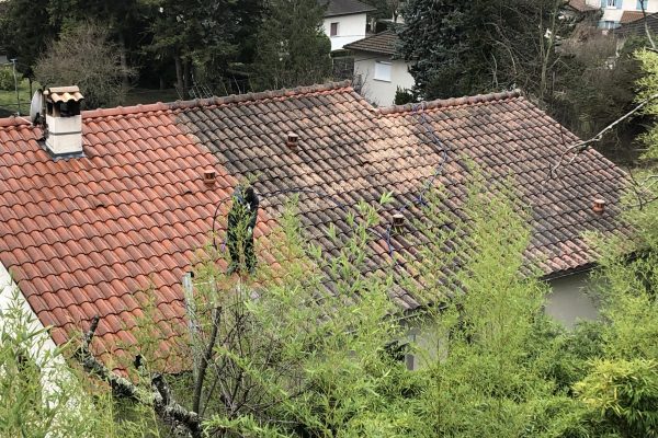 Démoussage toiture en Isère - Découvrez votre expert en sablage, décapage et aérogommage des surfaces, Christian Fegly situé à Dolomieu.